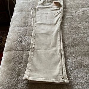 New With Tags ***** NYDJ — Sheri Ankle Mock Fly Jeans *****